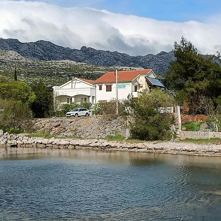 Paklenica Sport Apartments Starigrad Paklenica Exterior photo